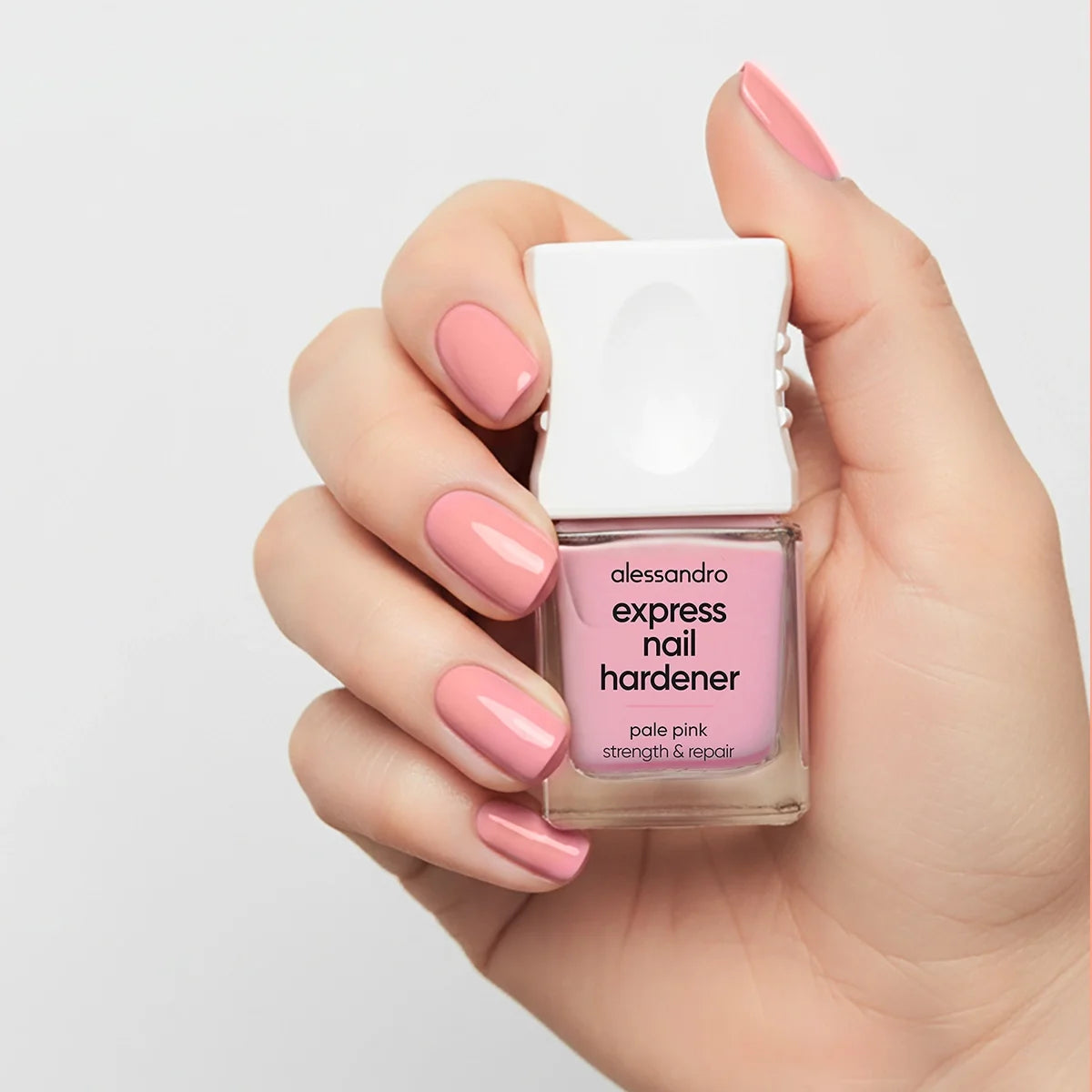 EXPRESS PALE PINK Nagus stiprinanti priemonė