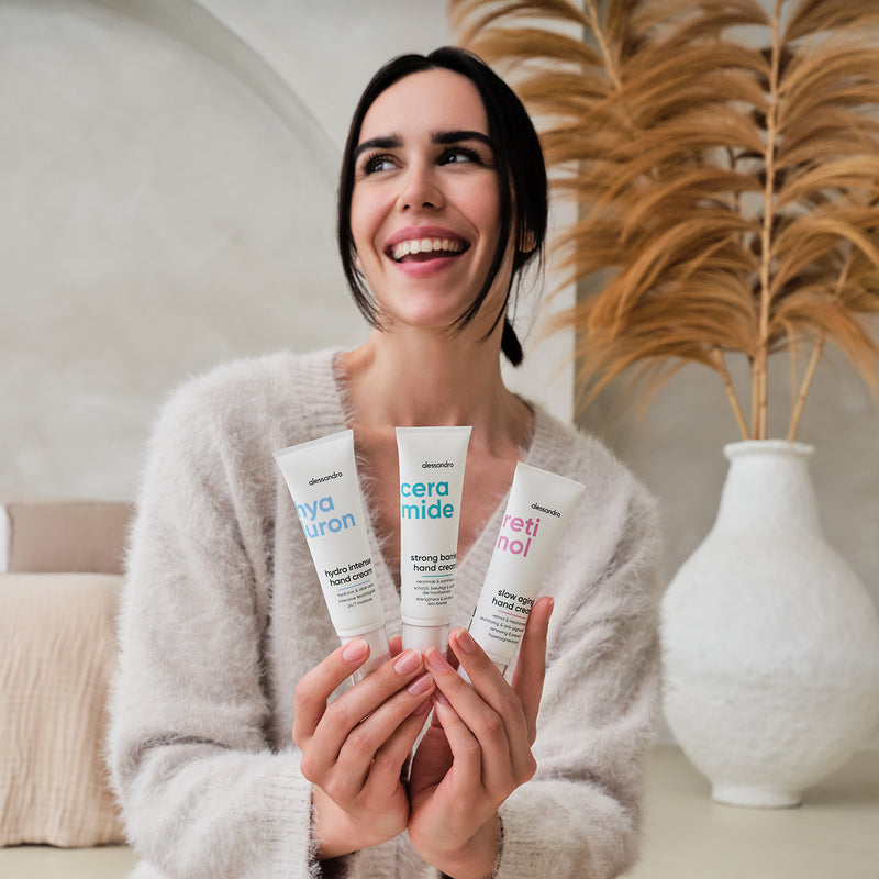 HYALURON HYDRO INTENSE rankų kremas su hialuronu ir aloe vera
